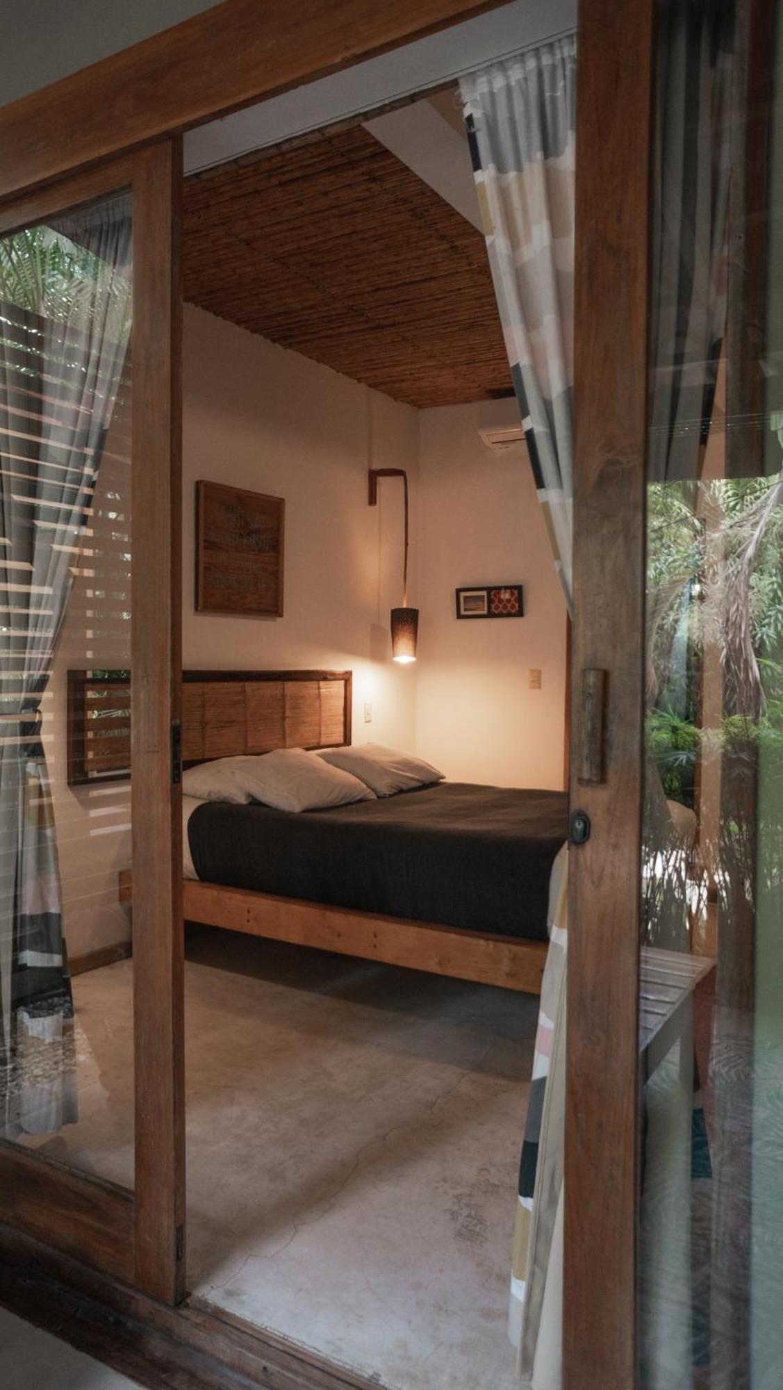 Griss Lodge & Spa Playa Santa Teresa  ภายนอก รูปภาพ